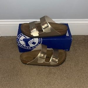 Birkenstock’s Arizona bs